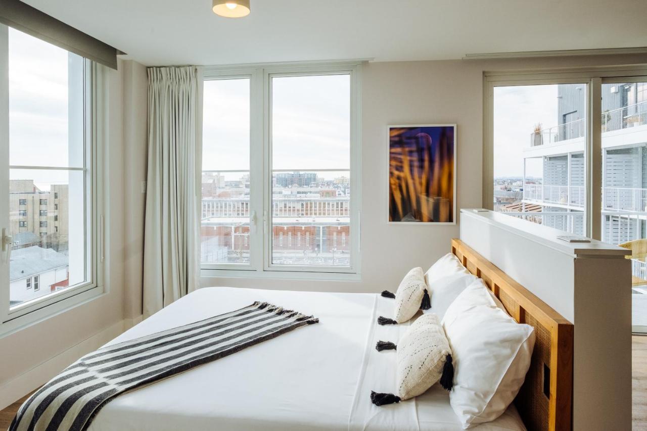 The Rockaway Hotel New York Exterior photo